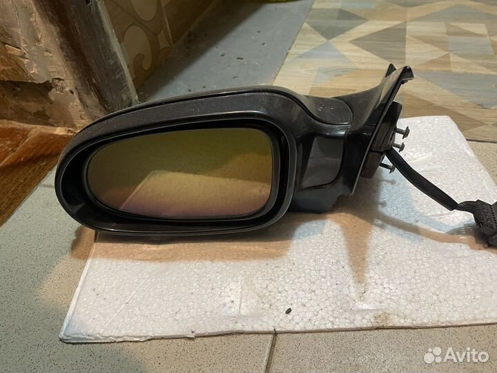 Зеркалаw 209 CLK