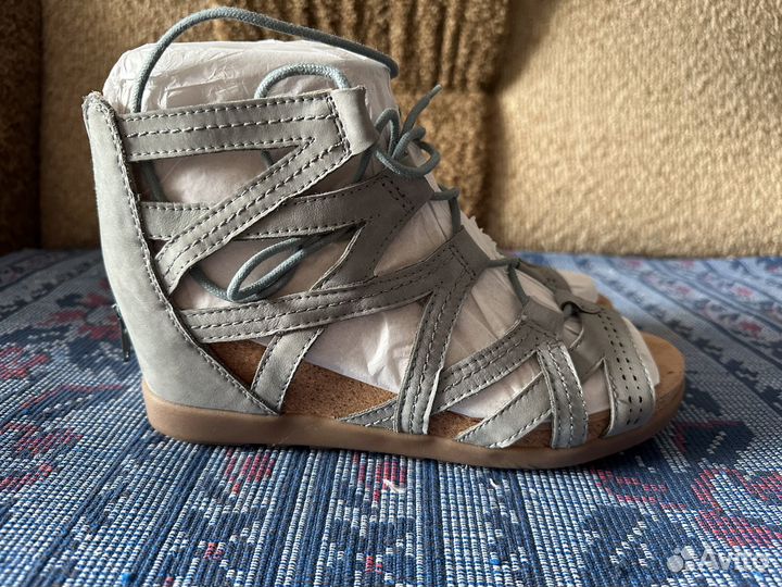 Женские Босоножки Earth Shoes