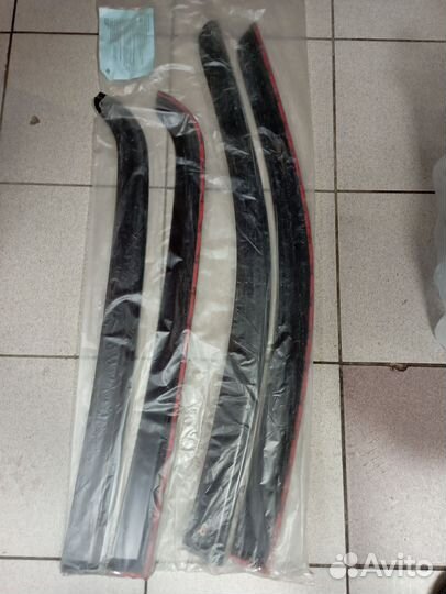 Дефлектора боковых окон на Hyundai Getz 2002