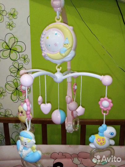 Детская колыбель. Мобиль