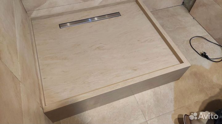 Душевой поддон из искусственного камня под ключ