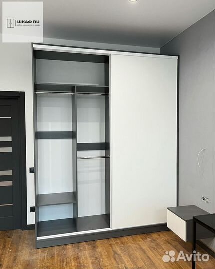 Шкаф встроенный