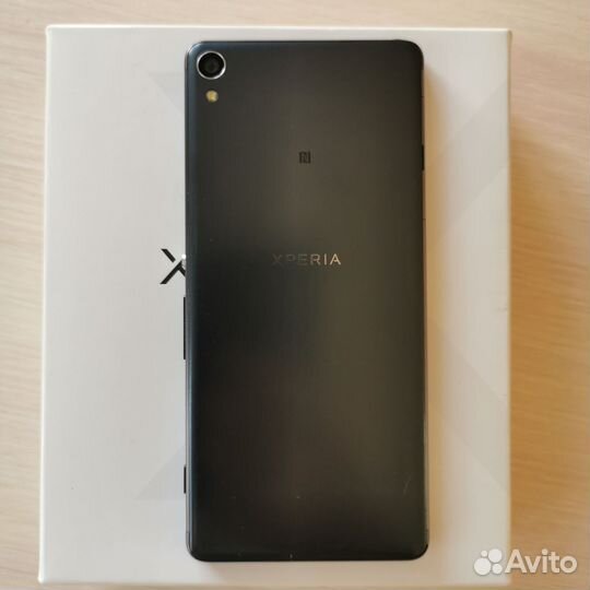 Sony Xperia XA Dual, 2/16 ГБ