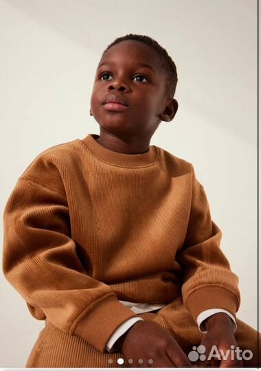 Вельветовый костюм на мальчика hm