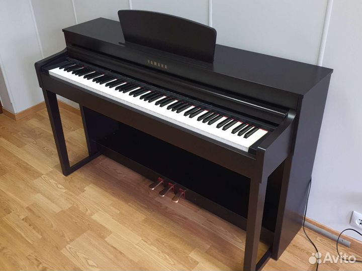 Цифровое пианино Yamaha CLP-430