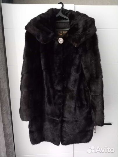 Шуба норковая с капюшоном