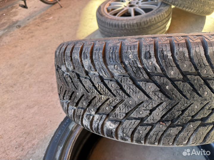 Nokian Tyres Hakkapeliitta 10 EV 245/45 R20