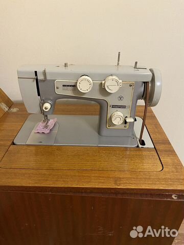 Швейная машина Подольск 142