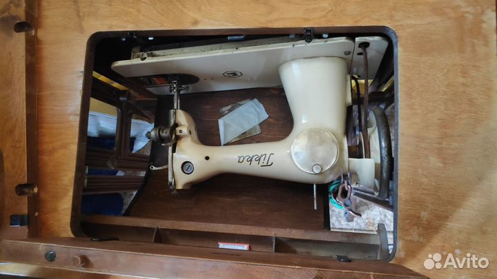 Швейная машина Tikka финская