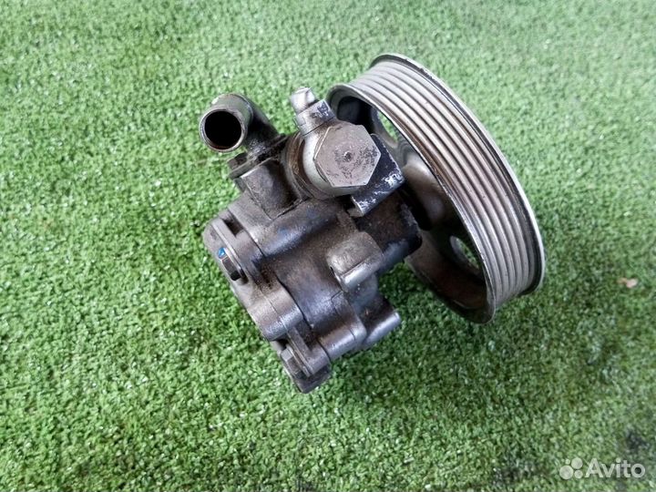 Насос гидроусилителя Audi A4 B6 ALT 2.0