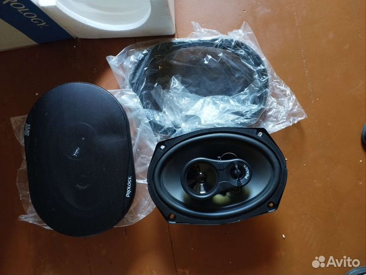 Автомобильная акустика комплект