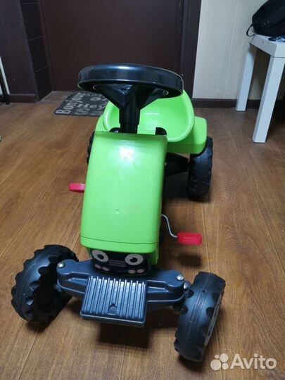 Машинка каталка трактор