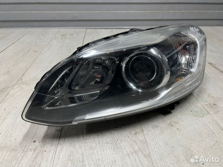 Фара левая ксенон Volvo Xc60 1 2013-2017