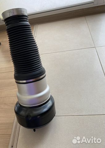 Новая пневмоподушка передняя Mercedes W221