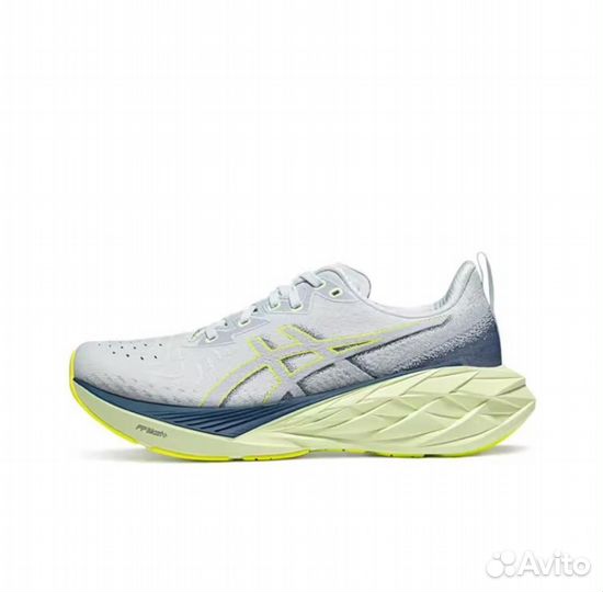 Кроссовки беговые Asics Novablast 4