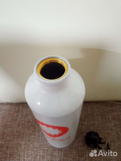 Алюминиевая бутылка