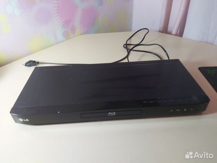 Blu-ray плеер LG