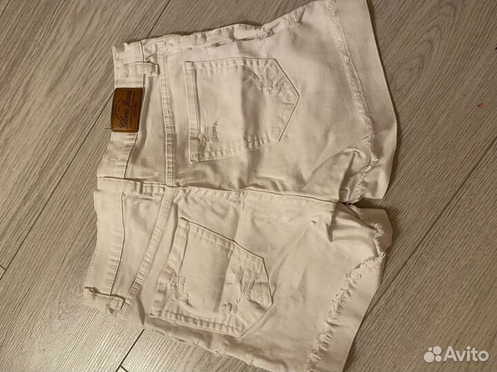 Шорты женские