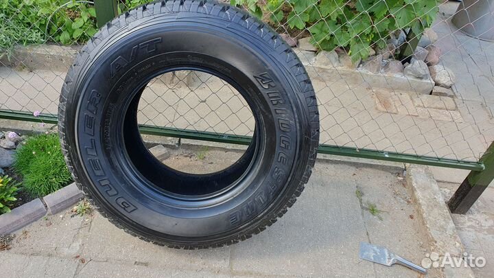 Bridgestone Dueler A/T D694 275/70 R16 114S