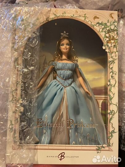 Кукла Барби nrfb