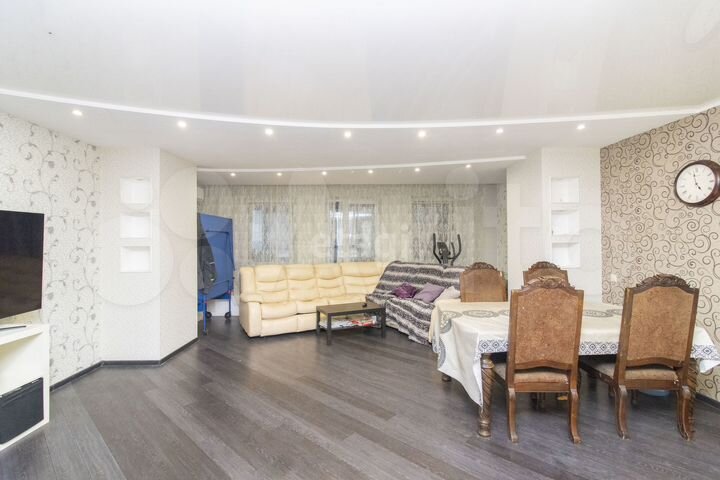 2-к. квартира, 125,2 м², 3/10 эт.