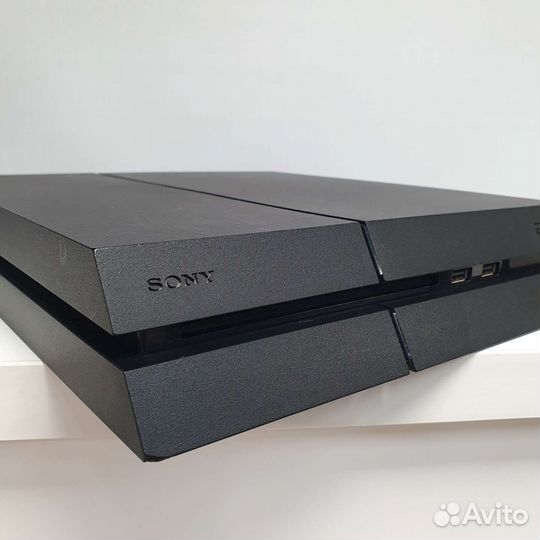 Sony PS4 1000GB, 2 геймпада, диск Horizon