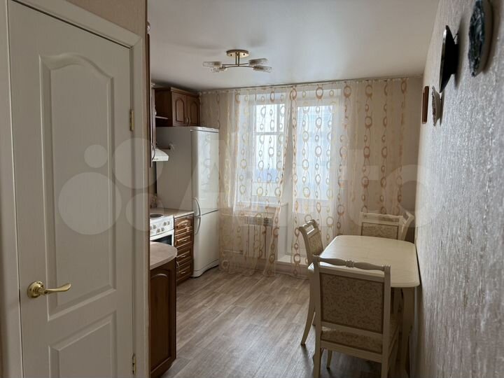 2-к. квартира, 54 м², 6/9 эт.