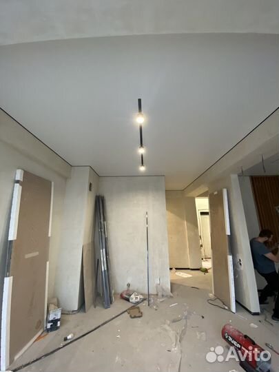 Натяжные потолки