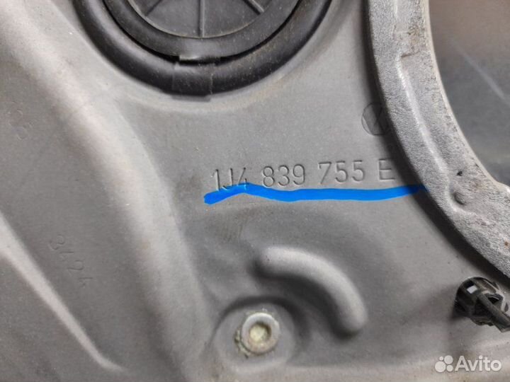 Стеклоподъемник электр. задний левый Volkswagen