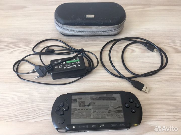 Sony PSP e1008