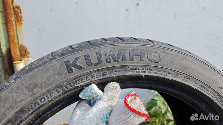 Kumho Ecsta PS31 225/45 R17 94W