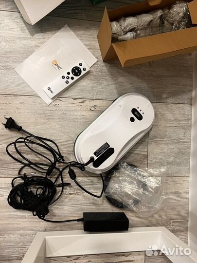 Робот мойщик окон даджет w200