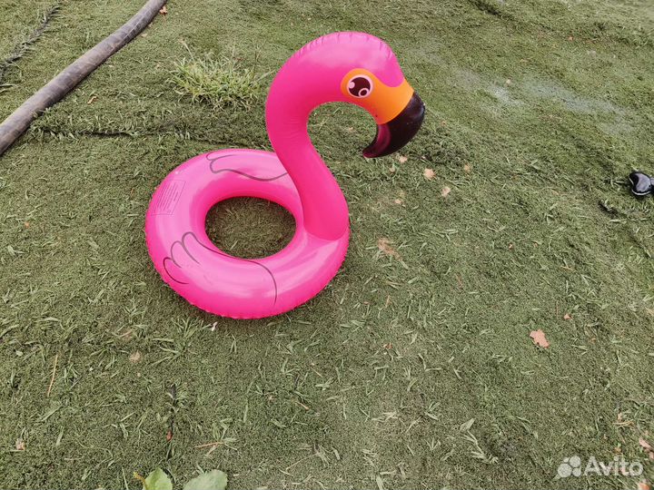 Надувной фламинго