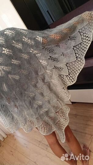 Шаль ручной работы