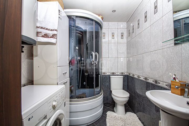 Дом 63,7 м² на участке 2 сот.