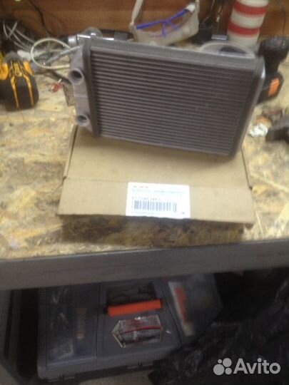 Радиатор отопителя Hilux Surf 185