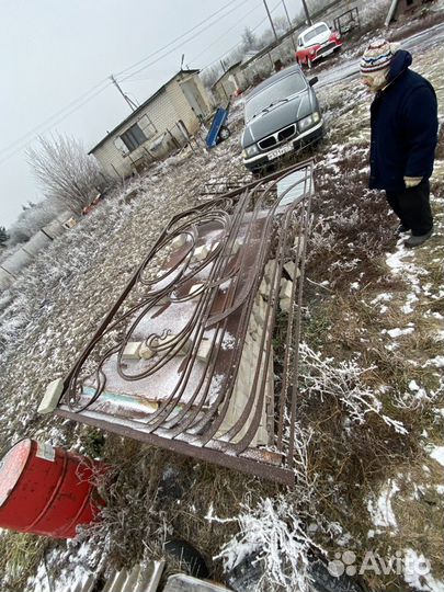 Кованые ворота