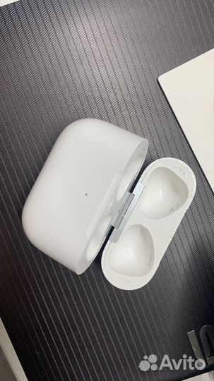 Кейс от реплики airpods 3