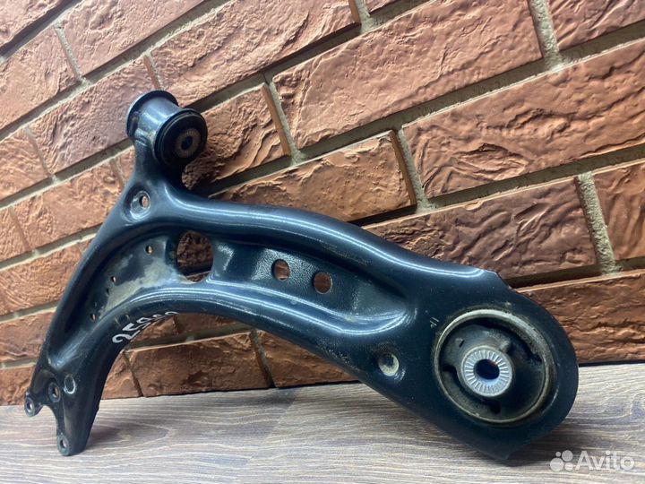 Рычаг передний левый Audi A3 (8Y) 2020+