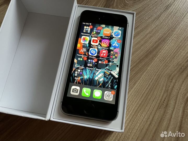 iPhone SE 32Gb 2018