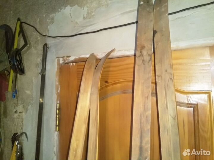 Винтажные лыжи СССР с хранения