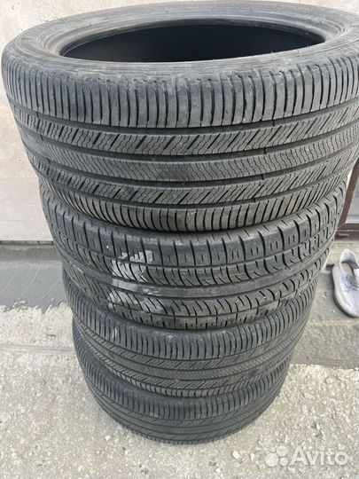 Michelin Premier LTX 255/45 R20