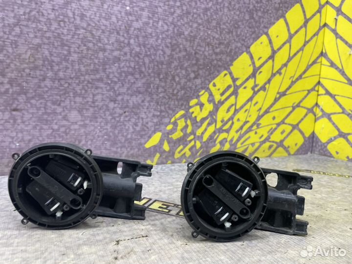 Корпус Электропривод левого зеркала Дастер Ларгус