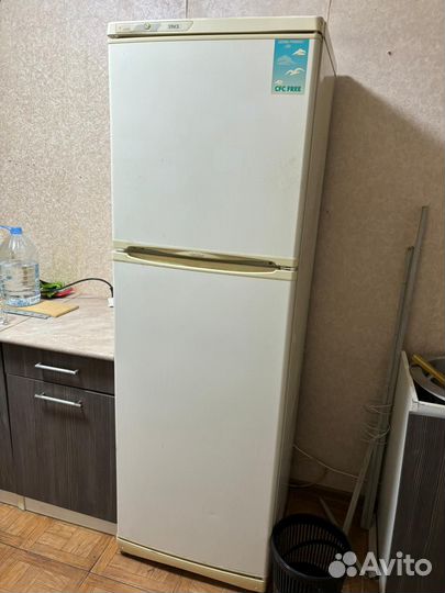 Холодильник бу stinol