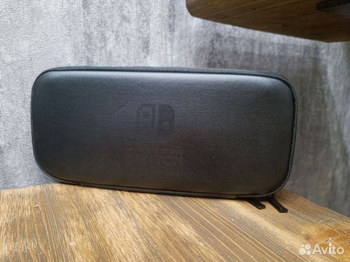 Nintendo switch rev 1 +256гб + чехол