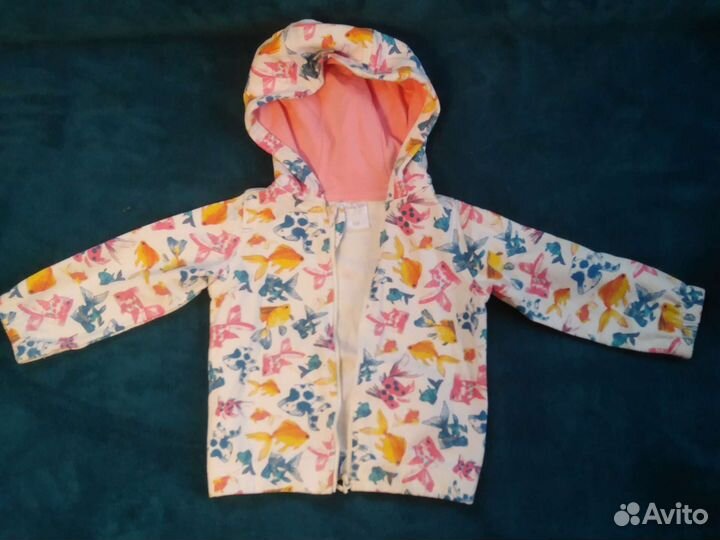 Детская одежда, р.86: куртки, жилеты, джинсы и др