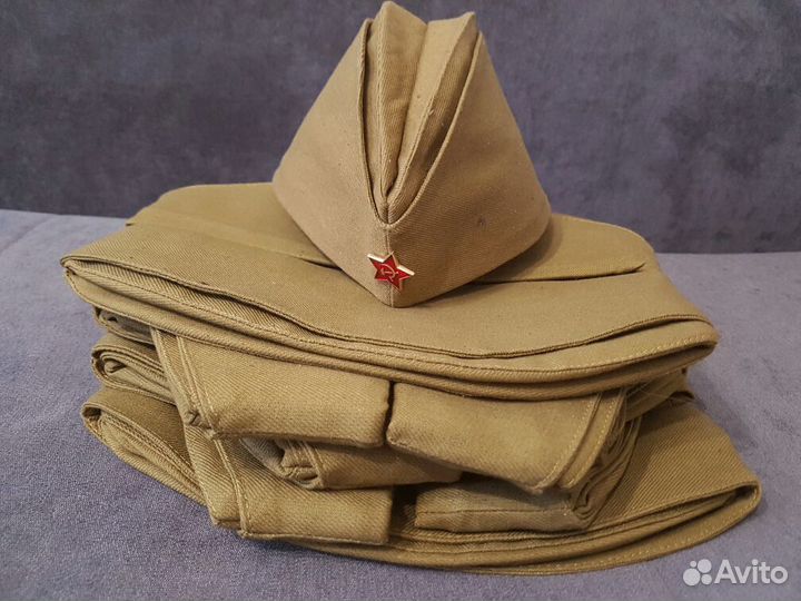 Пилотки военные,лётные и морские