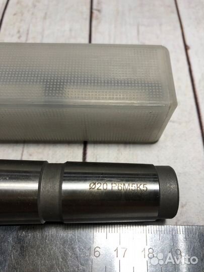 Фреза концевая 20,0 к/х удлиненная z3 Р6М5К5