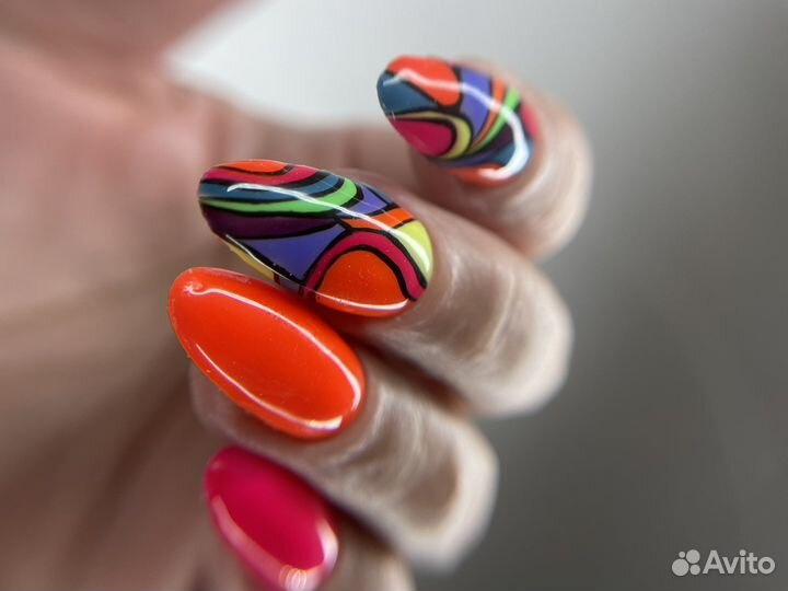 Маникюр и педикюр