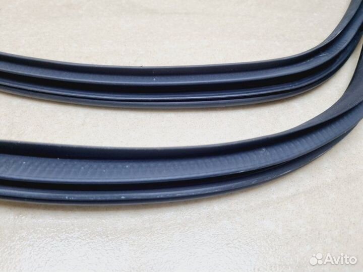 Уплотнитель двери задний левый Changan Uni-K 2.0